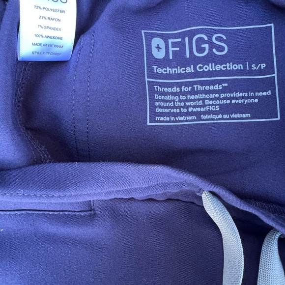 FIGS WOMENS SMALL PETITE SCRUB PANTS NAVY - Picture 3 of 6